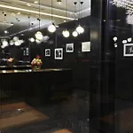Roomers Munich, Autograph Collection